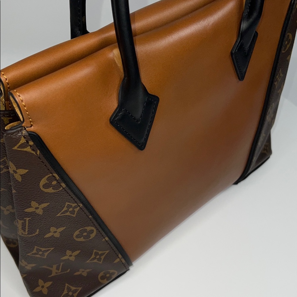 ❤️NWT LOUIS VUITTON CUIR ORFEVRE TOTE W/ PM MONOGRAM NOISETTE M40941 - Picture 8 of 16